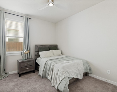 2808 Spring Side Drive - Photo Thumbnail 13