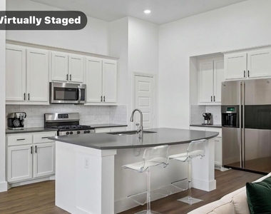 1506 Calcot Lane - Photo Thumbnail 3