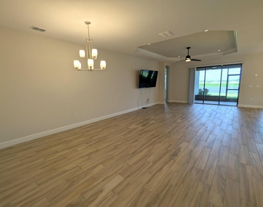 12965 Sw Ambra Street - Photo Thumbnail 3
