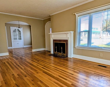 119 Ridgeway Avenue - Photo Thumbnail 6
