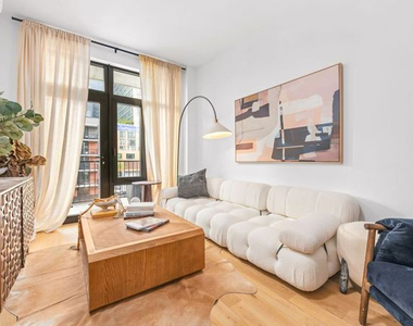 2-24 26th Ave 11102 - Photo Thumbnail 15