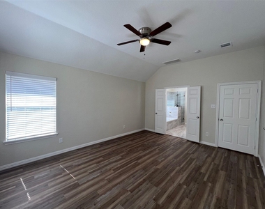 7150 Tularosa Court - Photo Thumbnail 14