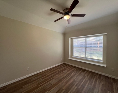 7150 Tularosa Court - Photo Thumbnail 25