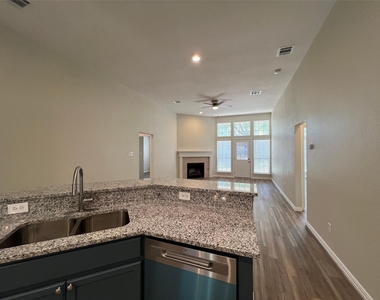 7150 Tularosa Court - Photo Thumbnail 6