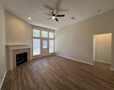 7150 Tularosa Court - Photo Thumbnail 10
