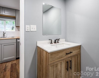 19513 Meridian Street - Photo Thumbnail 22