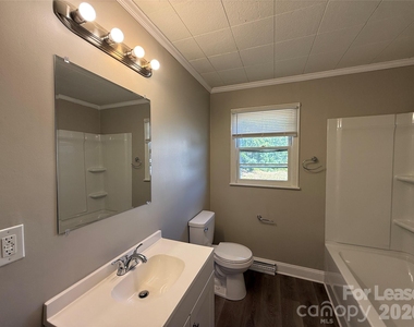 113 Garrison Drive - Photo Thumbnail 8