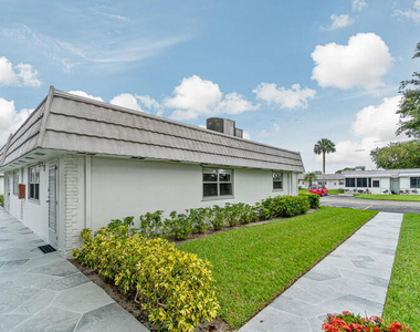 70 Valencia C - Photo Thumbnail 2