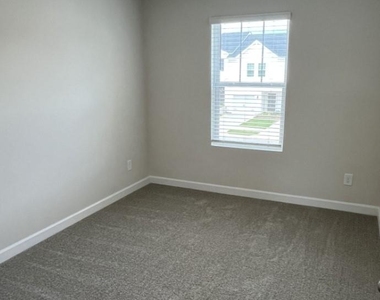 3713 Backwater Street - Photo Thumbnail 13