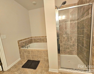 11072 Discovery Drive - Photo Thumbnail 12
