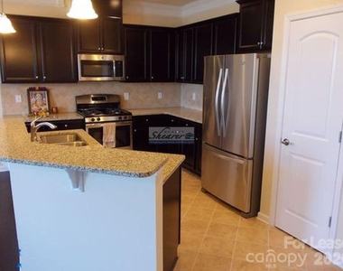 9597 Camberley Avenue - Photo Thumbnail 3
