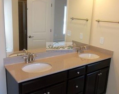 9597 Camberley Avenue - Photo Thumbnail 6