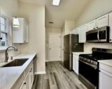 1888 Lillywood Lane - Photo Thumbnail 10