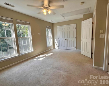 212 Bland Street W - Photo Thumbnail 13