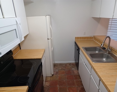 5930 Birchbrook Drive - Photo Thumbnail 7