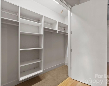 1133 Metropolitan Avenue - Photo Thumbnail 19