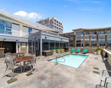 1133 Metropolitan Avenue - Photo Thumbnail 28