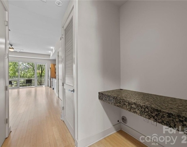 1133 Metropolitan Avenue - Photo Thumbnail 18