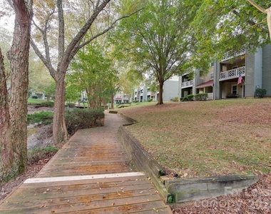 19827 Henderson Road - Photo Thumbnail 38