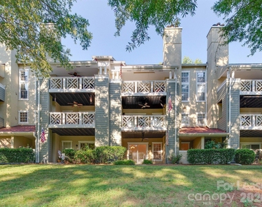 19827 Henderson Road - Photo Thumbnail 33
