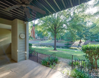 19827 Henderson Road - Photo Thumbnail 27