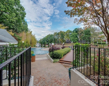 19827 Henderson Road - Photo Thumbnail 43