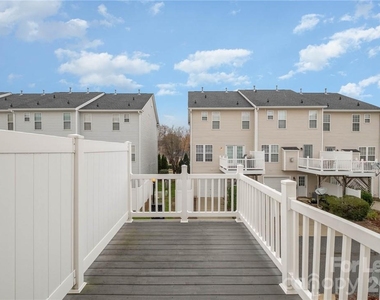 11448 Destin Lane - Photo Thumbnail 16