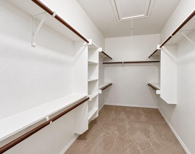 4248 Comanche Drive - Photo Thumbnail 8