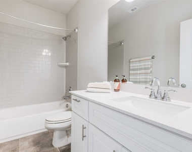 4580 Titus Circle - Photo Thumbnail 24