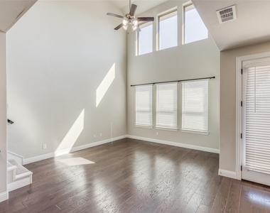 4580 Titus Circle - Photo Thumbnail 14