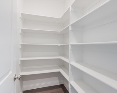 4580 Titus Circle - Photo Thumbnail 16