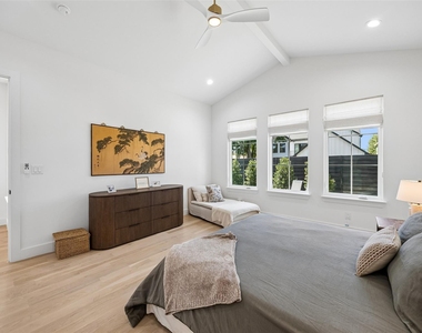 3722 Cortez Drive - Photo Thumbnail 16
