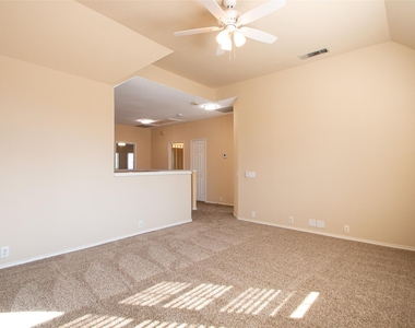 3956 Cobblestone Court - Photo Thumbnail 18