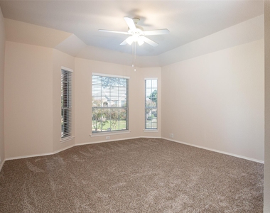 3956 Cobblestone Court - Photo Thumbnail 16