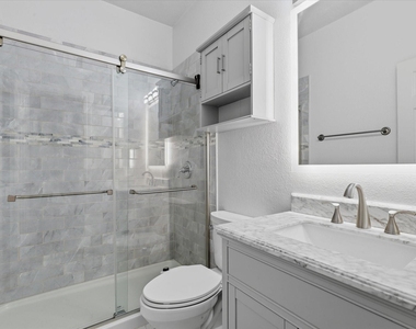 3908 Moonbeam Court - Photo Thumbnail 18