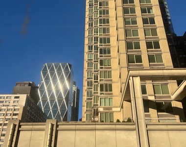 W 52nd Street / 8th Avenue - Photo Thumbnail 6