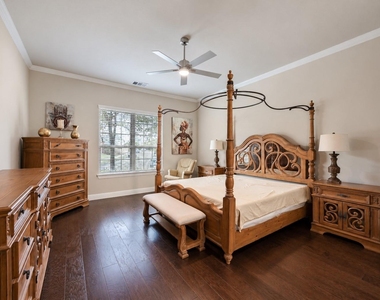 1603 Coventry Court - Photo Thumbnail 10