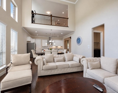 1603 Coventry Court - Photo Thumbnail 8