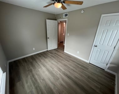 9527 Musgrave Drive - Photo Thumbnail 10