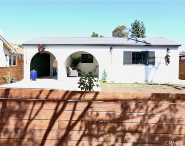 1113 W Hellman - Photo Thumbnail 5