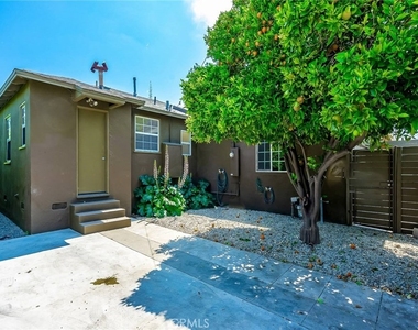 313 Venice Way - Photo Thumbnail 16
