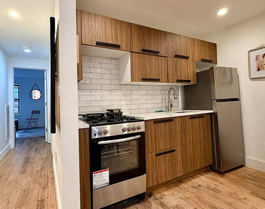 22 Patchen Ave 11221 - Photo Thumbnail 8