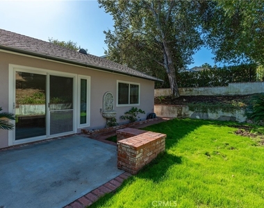 5503 Softwind Way - Photo Thumbnail 42