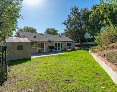 5503 Softwind Way - Photo Thumbnail 36