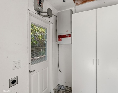 5503 Softwind Way - Photo Thumbnail 48