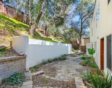 21429 Rios Street - Photo Thumbnail 14