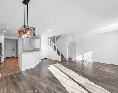 16710 Nicklaus Drive - Photo Thumbnail 9