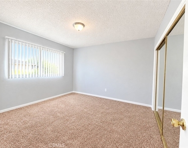 5050 Linden Avenue - Photo Thumbnail 8