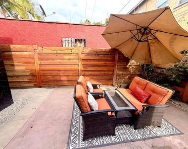 2245 Pine Avenue - Photo Thumbnail 25
