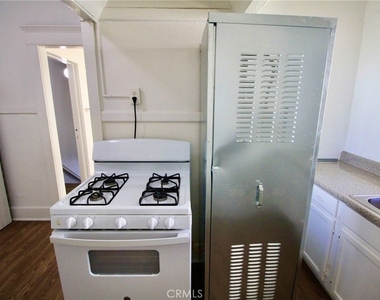 458 W Vernon Avenue - Photo Thumbnail 11
